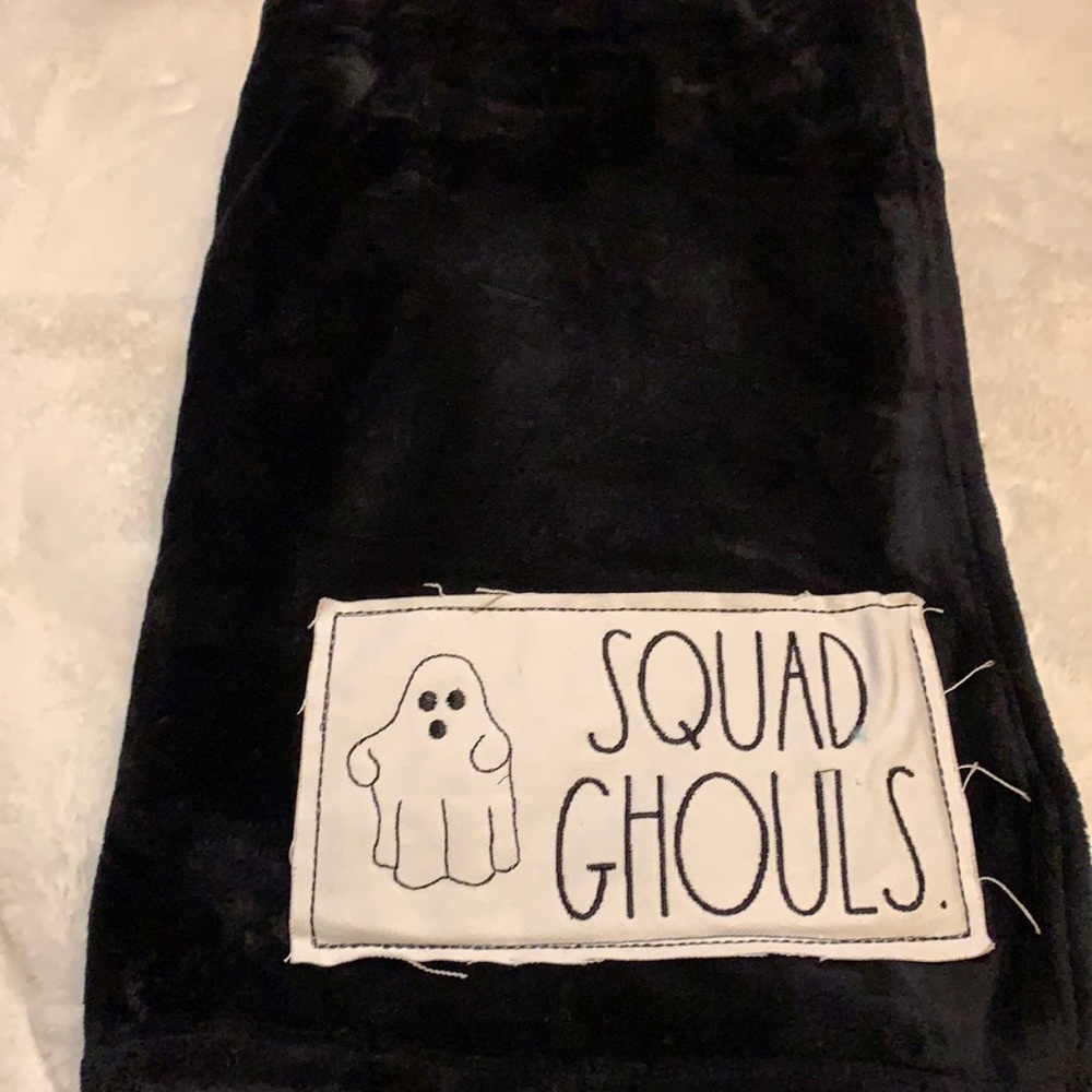 Rae dunn blanket